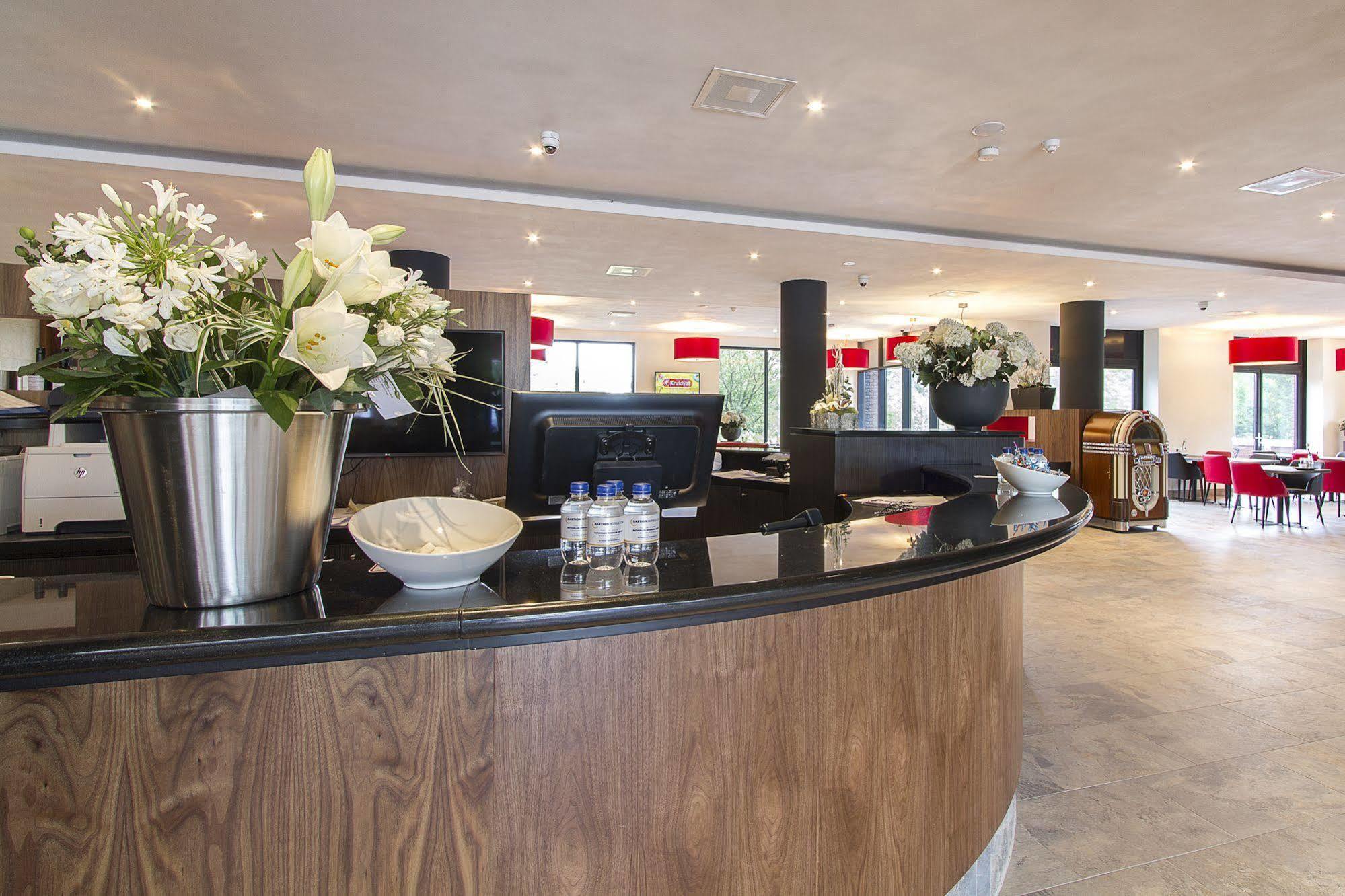 Bastion Hotel Eindhoven Waalre Exterior photo